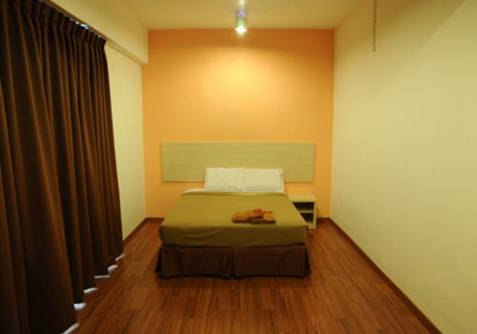 Oyo 1158 906 Airport Hotell Malacca Exteriör bild
