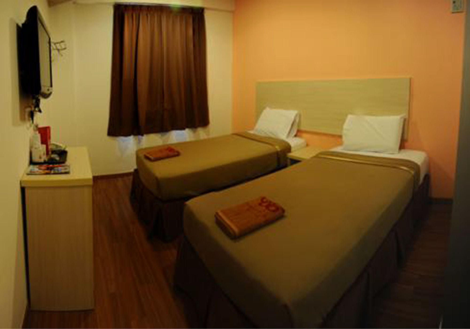 Oyo 1158 906 Airport Hotell Malacca Exteriör bild